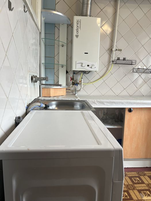 Продам 2 кімнатну кв ( бульвар Студентський)