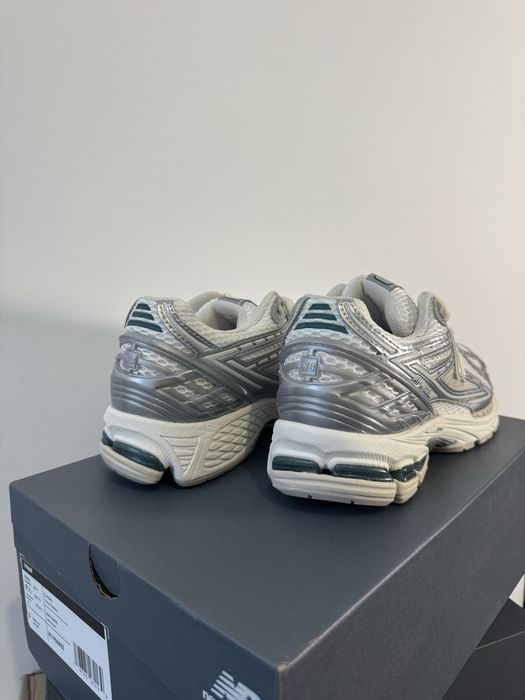 Кросівки оригінал New Balance 1906R Silver Metallic M1906REE  43