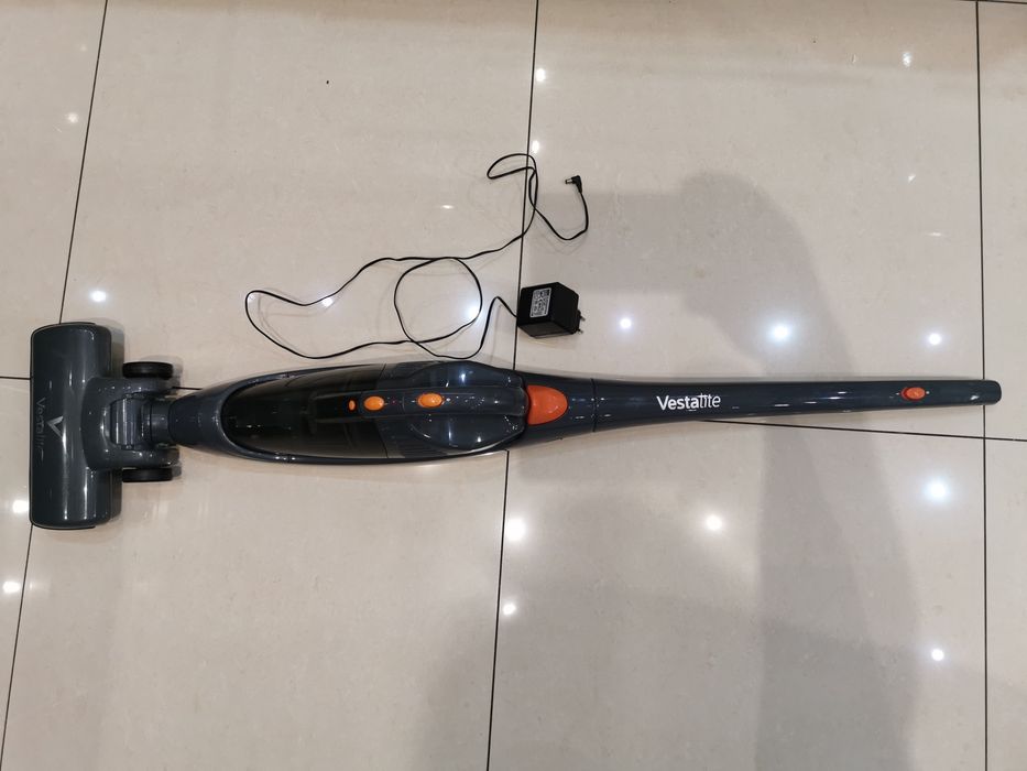 Odkurzacz bezprzewodowy VESTALITE