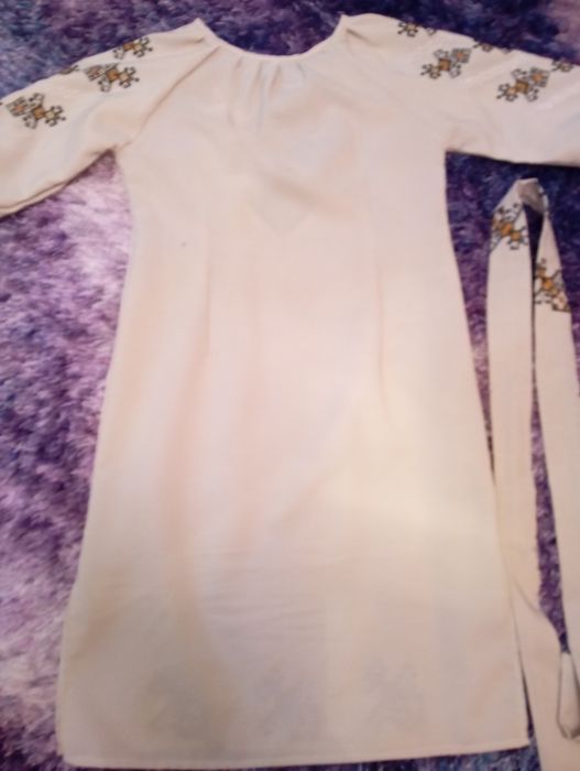 Вишиванка плаття з поясом