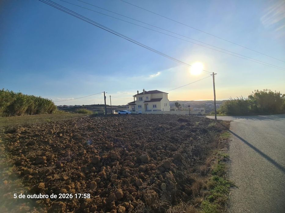 Moradia T4 com vista para o mar - Spacious 4-Bedroom House with Sea Views