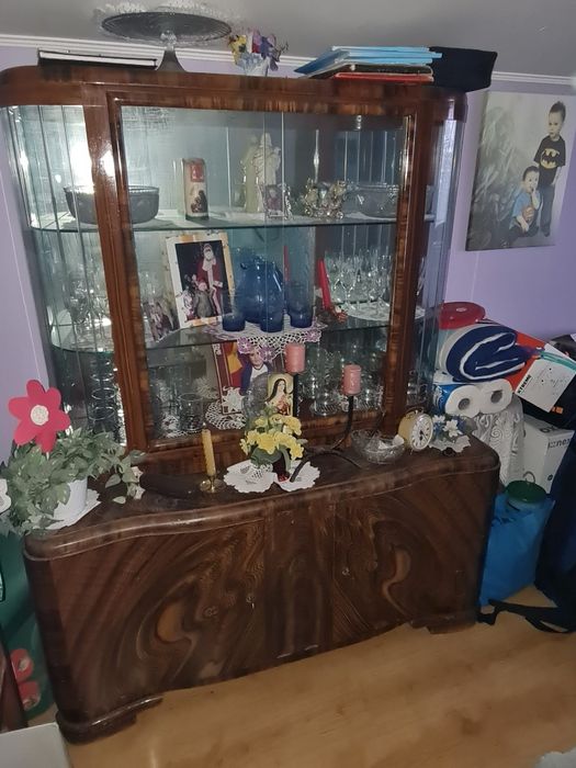Witryna i szafa z lat 70 tych, stare meble