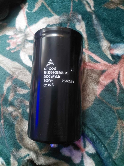kondensator elektrolityczny aluminiowy firmy EPCOS