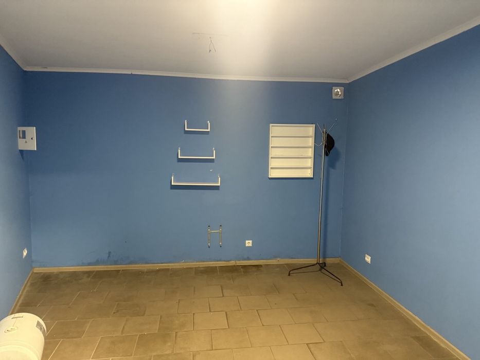 Оренда комерційного приміщення 65 м² у центрі Калинівки
