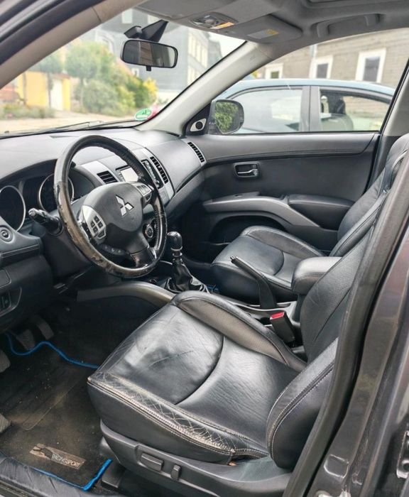Mitsubishi Outlander 2.2
