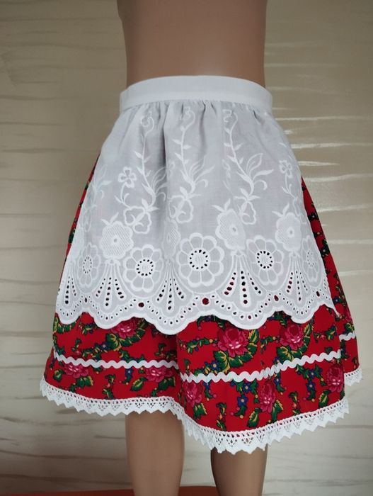 Spódnica góralska z bawelnianą  zapaską
