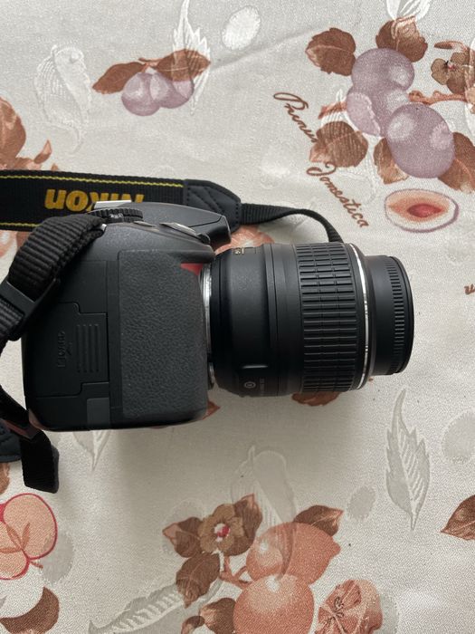 Фотокамера Nikon D3100