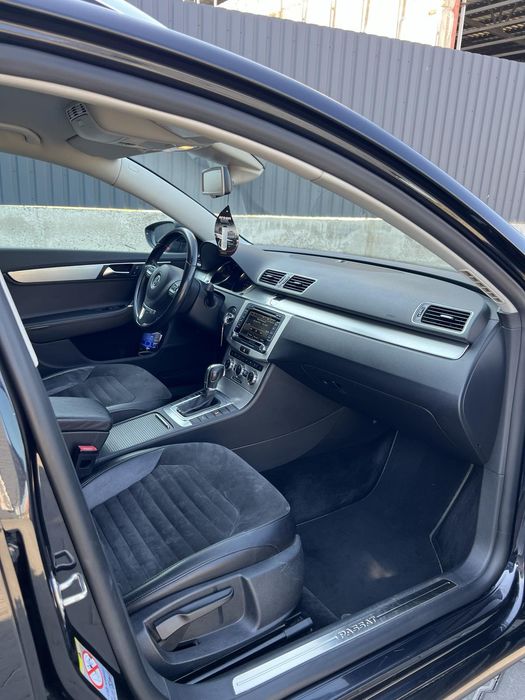 Продається автомобіль Passat b7
