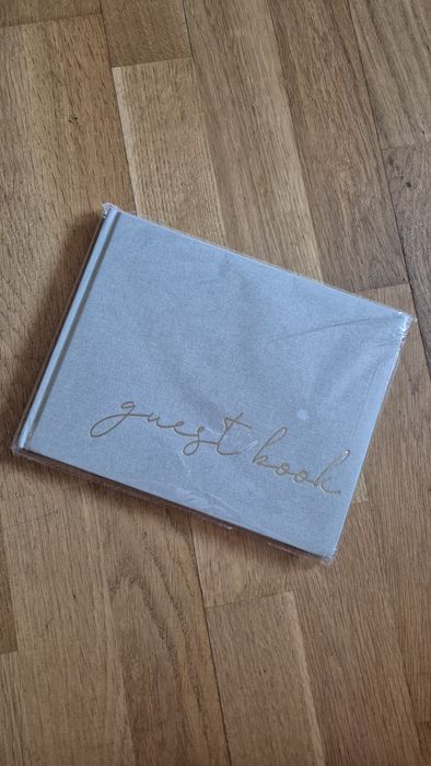 Книга для гостей нова