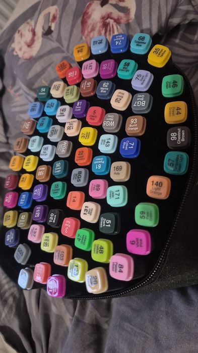 80 sztuk mazaków dwustronnych w etui