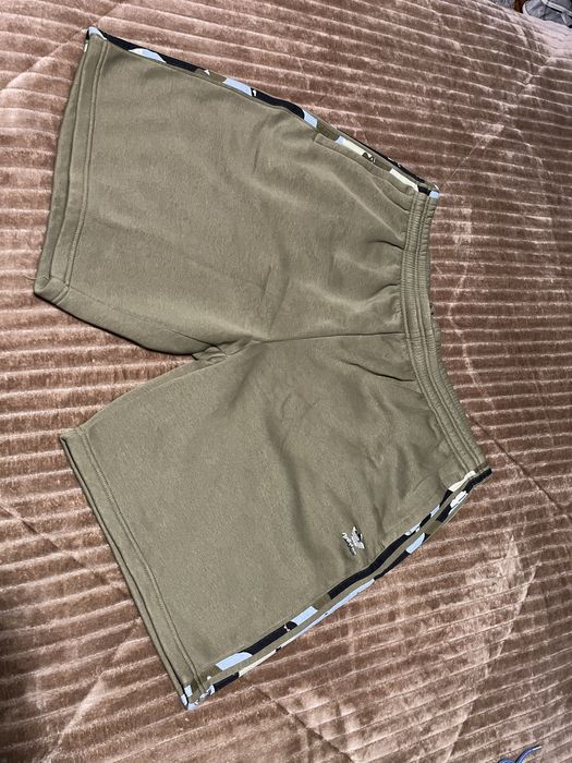 2 calções ADIDAS e LEVI’S novos XXL