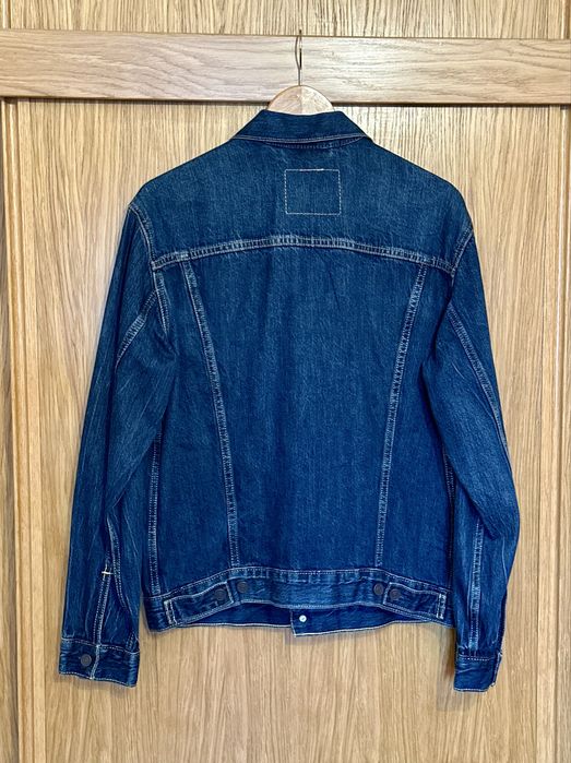Casaca Levis para homem