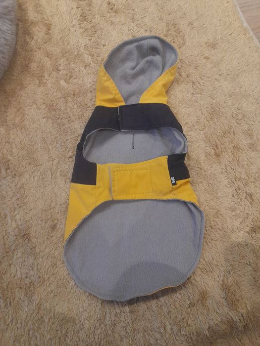 Casaco XL/ 35cm animal de estimação amarela e preto.