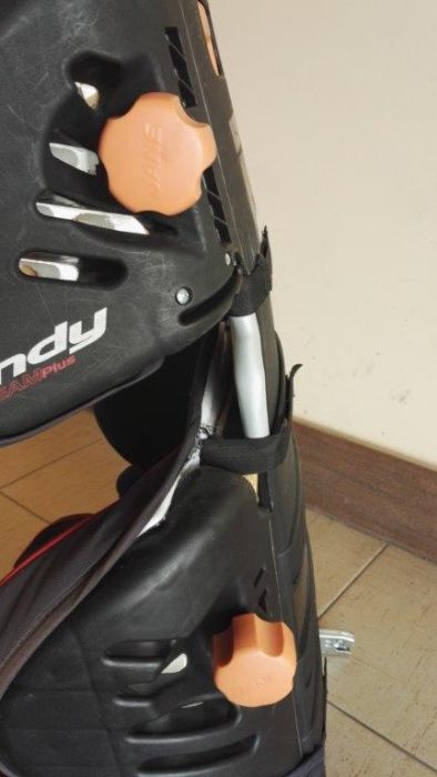 Fotelik samochodowy Jane Indy 15-36 kg Iso-Fix