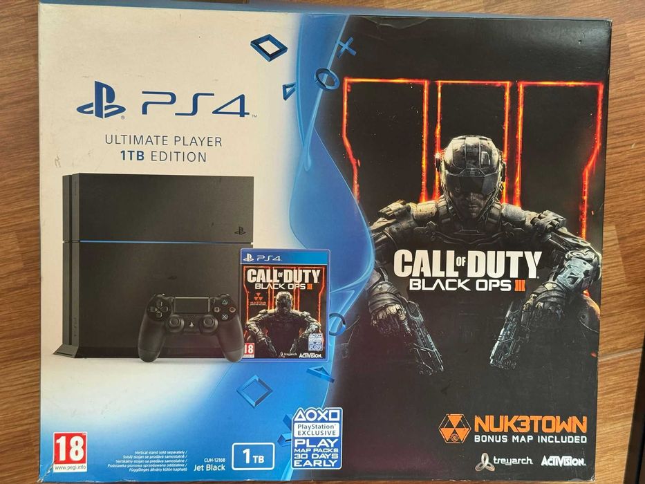 PlayStation 4 1 TB Black with Original Box + 2 Controllers64284475604995122