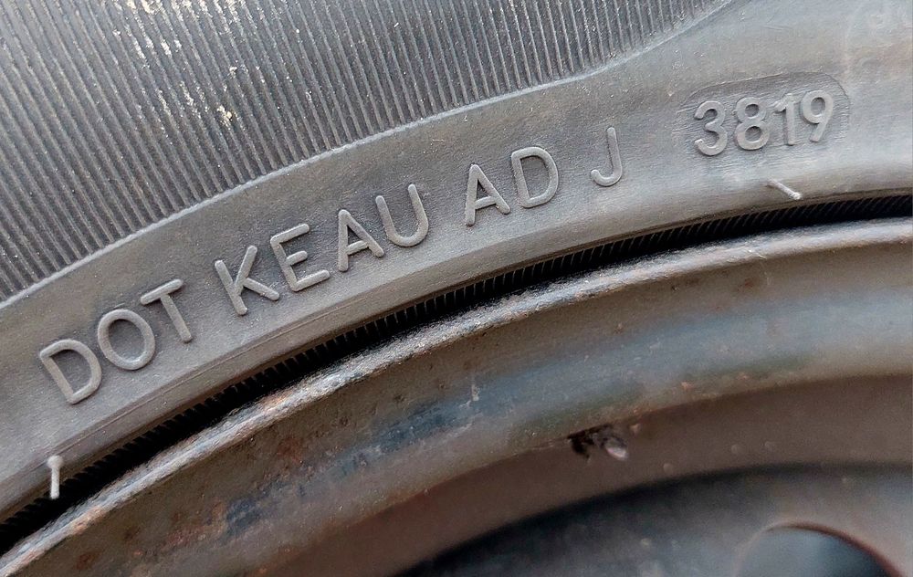 Felgi stalowe 15, opony letnie Evergreen