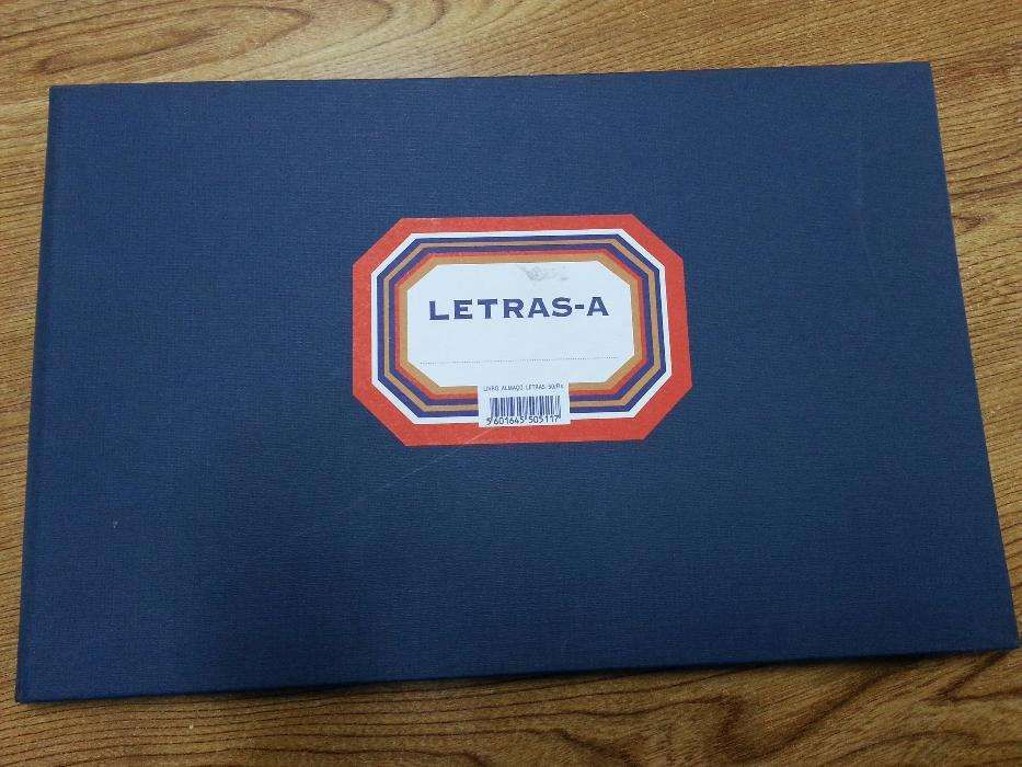 Livro letras A novo