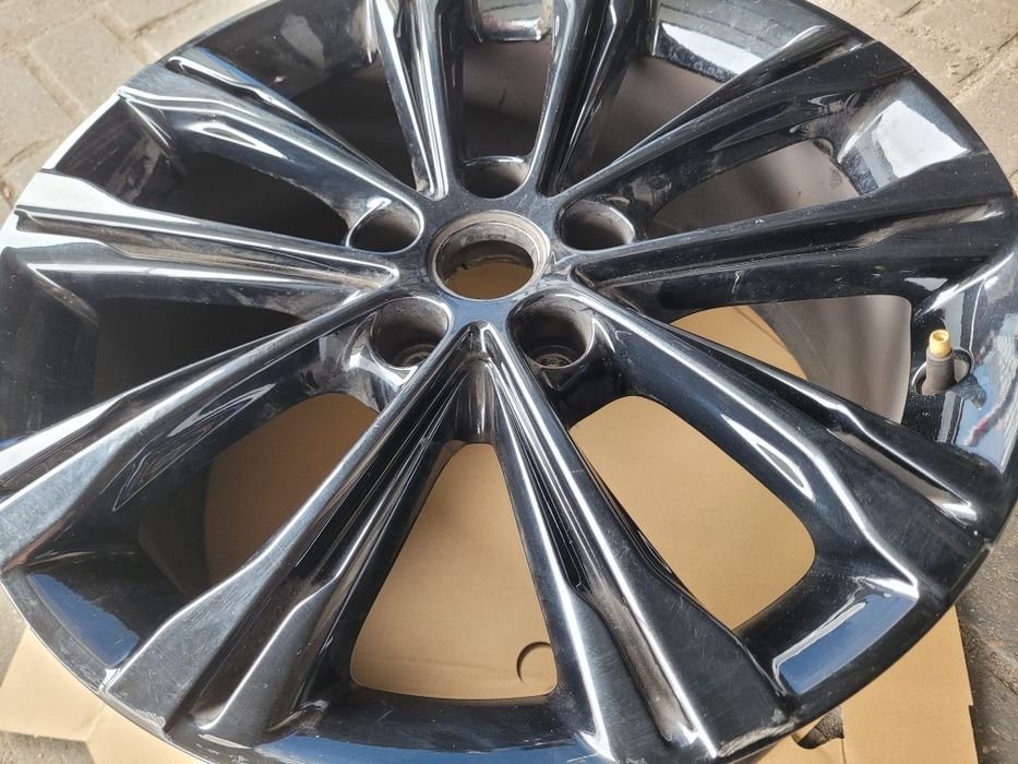 Opel insignia B felga 18 5x115 OP00121