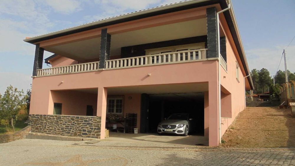 Moradia T4 em Macedo de Cavaleiros – O Seu Refúgio de Luxo Próximo do Azibo