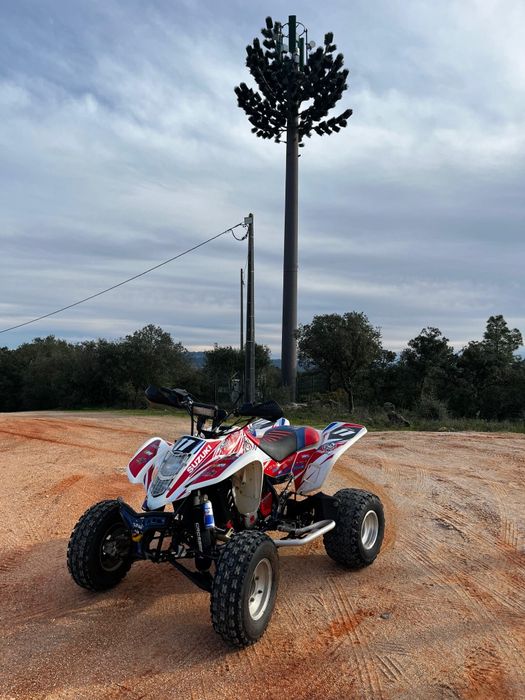 Vendo moto4 LTZ Restaurada