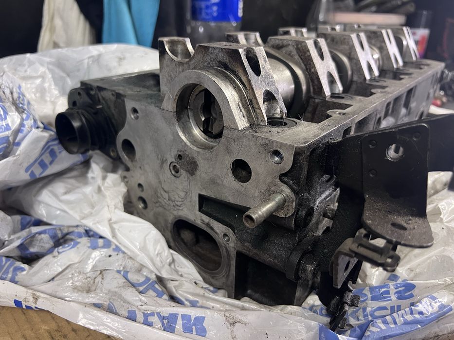 ГБЦ 1.9TDI VW T5,Caddy,Touran,Golf,Passat головка блока циліндрів