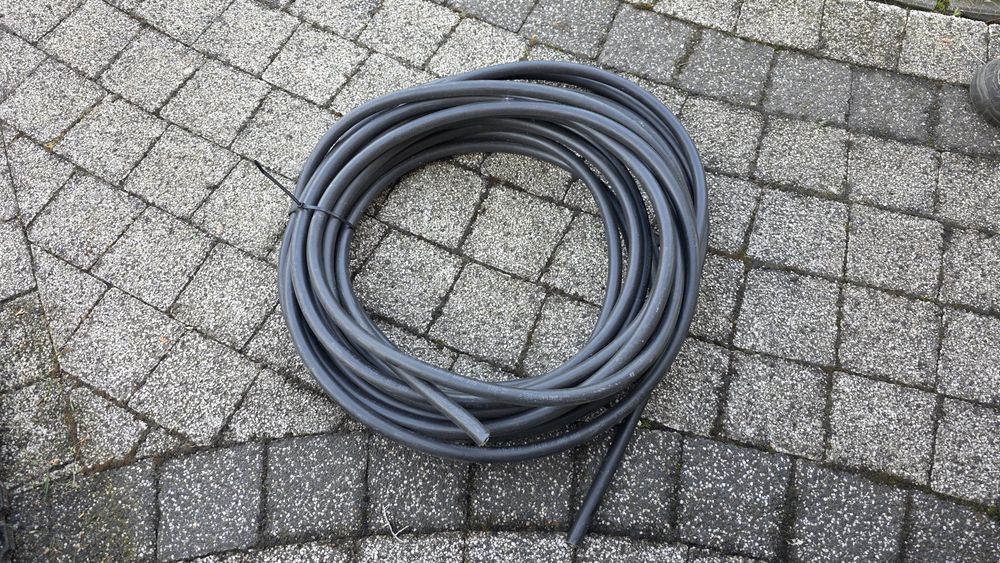 Kabel 5-żyłowy 06/ 1kV  JZ-600 5G4  15 m + 5 m