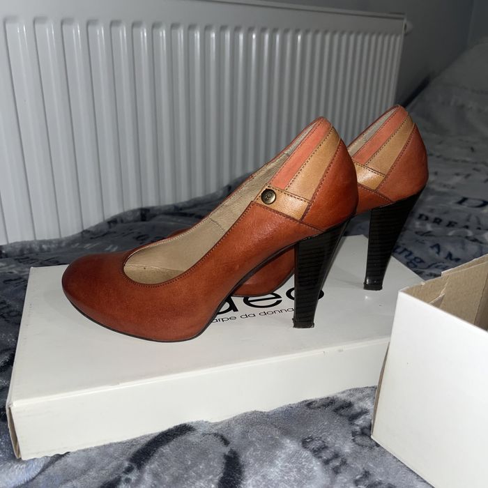 obcasy ceglaste/rude, rozmiar 34