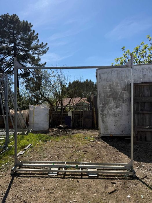 Estrutura Metálica Resistente ideal para Estendal