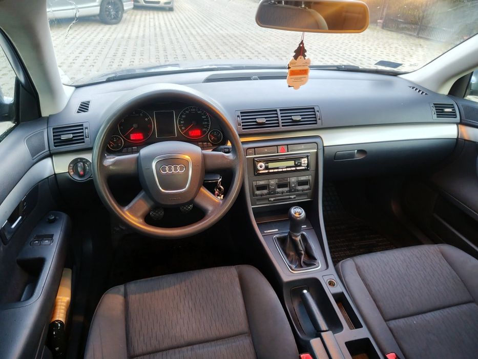 Audi A4 B7 1.6 MPI