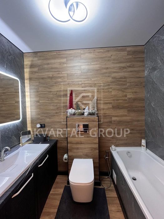 Стильний ремонт! Дві кімнати! Газ! Підземний паркінг! Ірпінь!