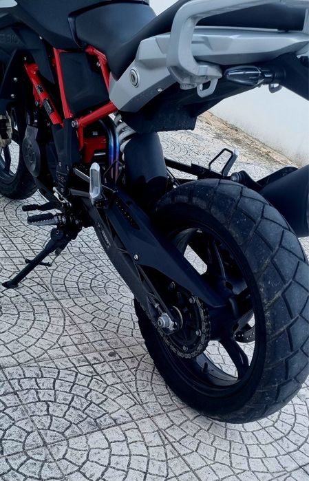 Mota BMW GS 310 como nova