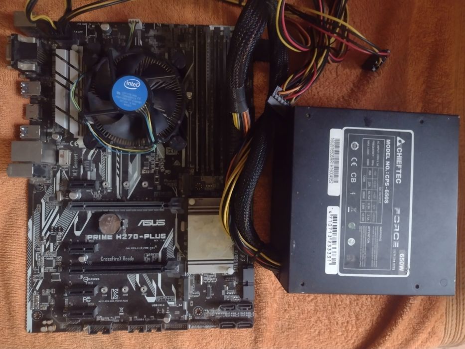 Продам материнку,проц,память,блок питания