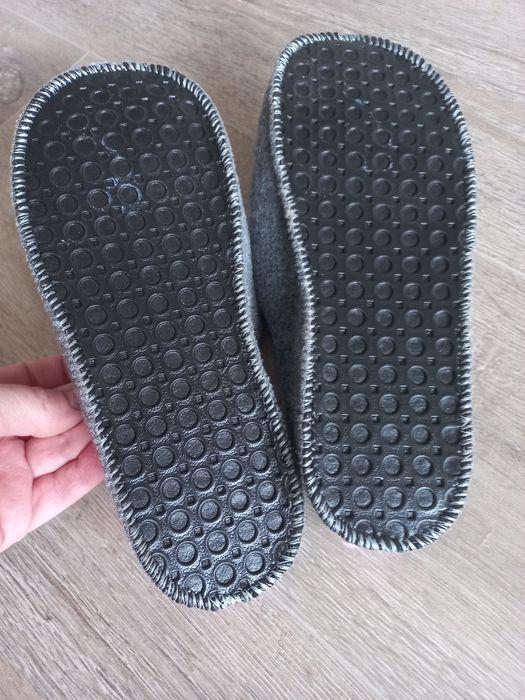 Тапочки домашние новые