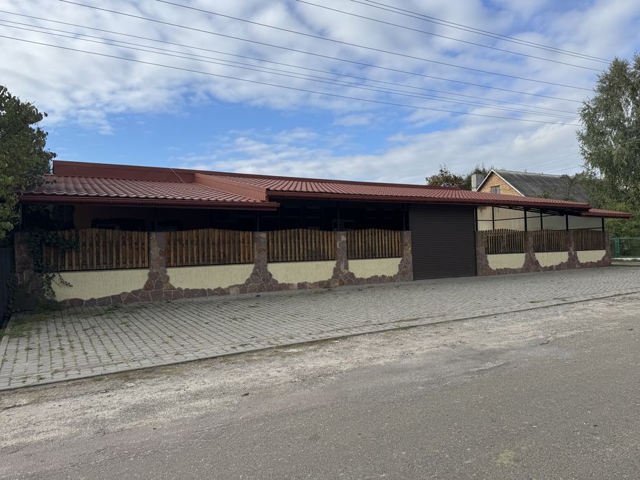 Будівля під комерцію с.Жуличі, Золочівський р-н, Львівска обл.