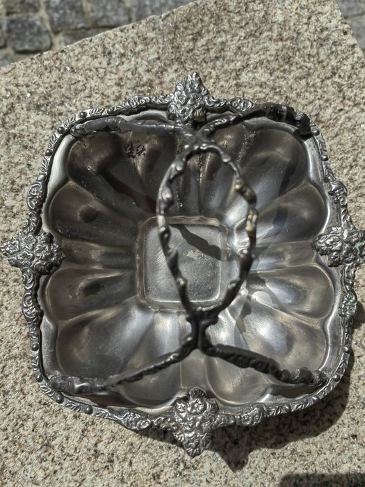 Antiguidade em estanho