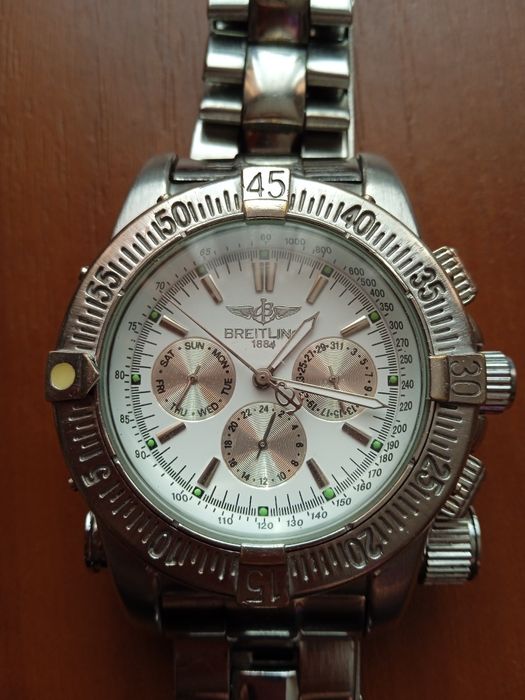 Продам наручний годинник