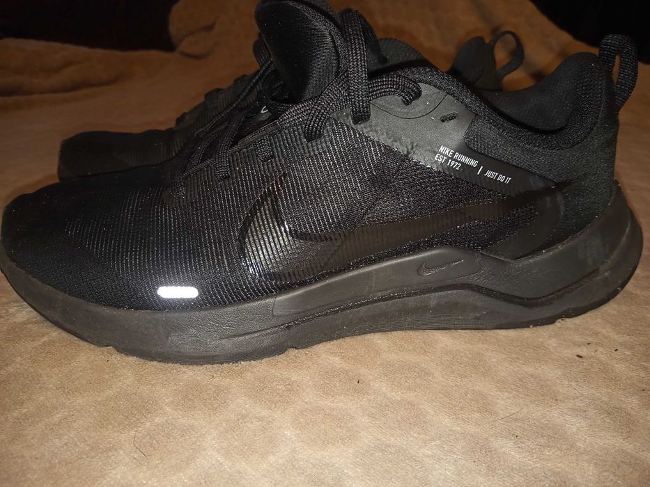 Buty męskie Nike 41 Downshifter 12, czarne