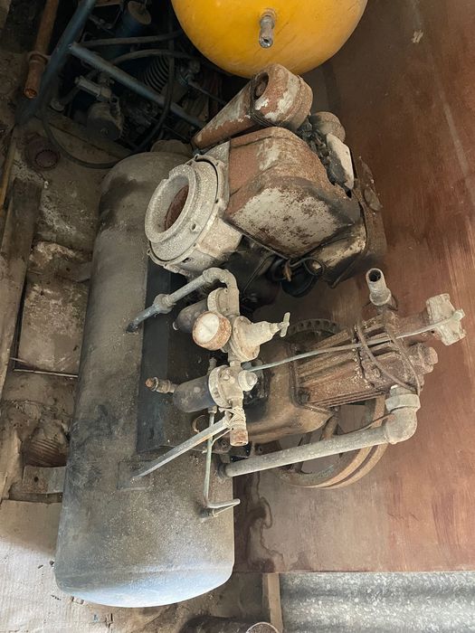Compressor a Combustão