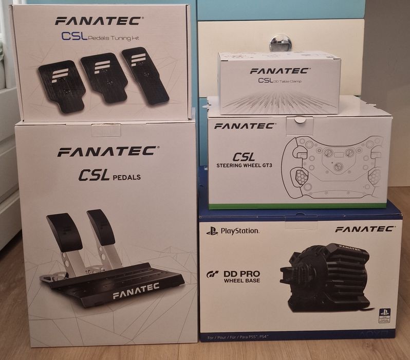 Fanatec dd pro base/GT3 Wheels/Pedals