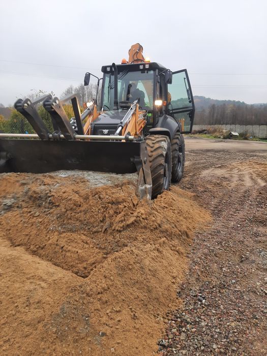 wynajem koparko ładowarki koparki