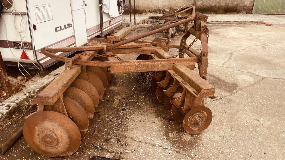 Trator agricola e alfaias