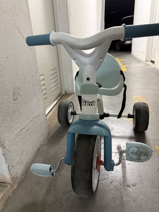 Triciclo criança