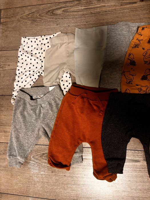 Spodenki niemowlęce