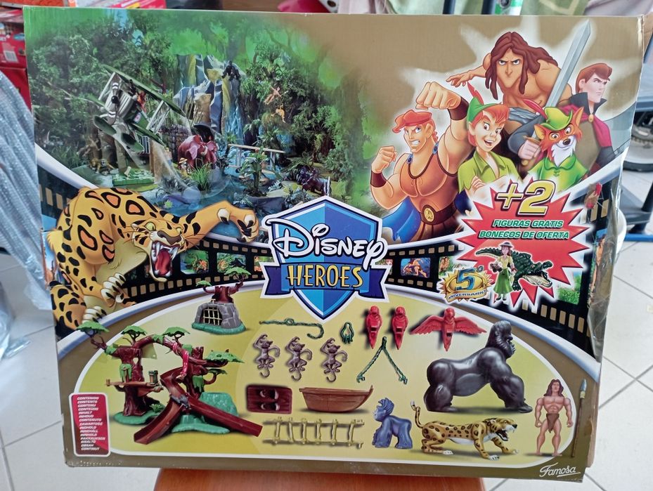 Disney Heróis conjunto na selva