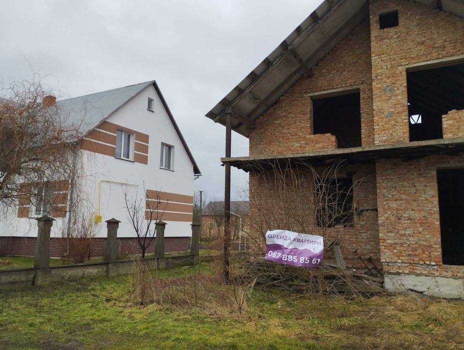 Продаж 5-к. будинок з ділянкою в м. Мостиська