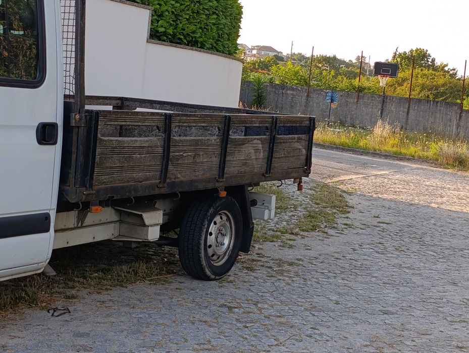 Aluga se ao dia, semana ou mês