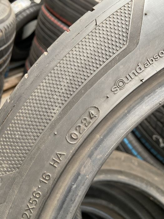 Pneus novos  205 / 65 R 15 Goodyear
