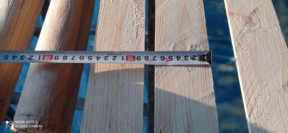 Wałki słupki drewniane. Pół wałki sosnowe