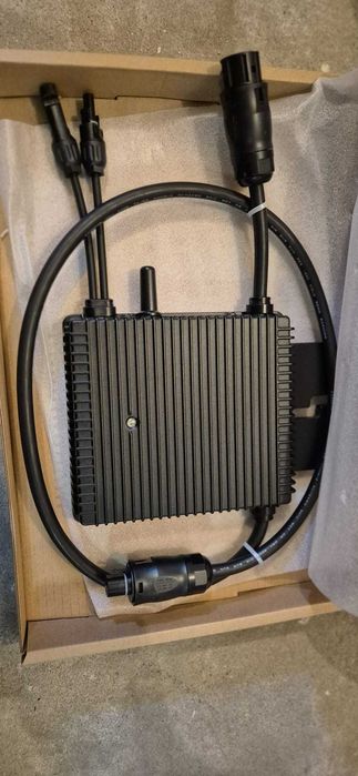 Microinverter hoymiles hm-400