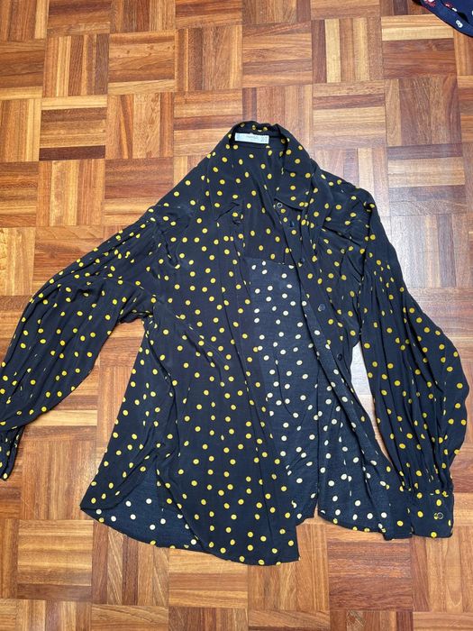 Várias     blusas